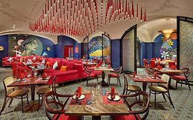 Khách sạn Movenpick Hà Nội