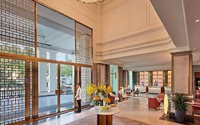 Khách sạn Movenpick Hà Nội